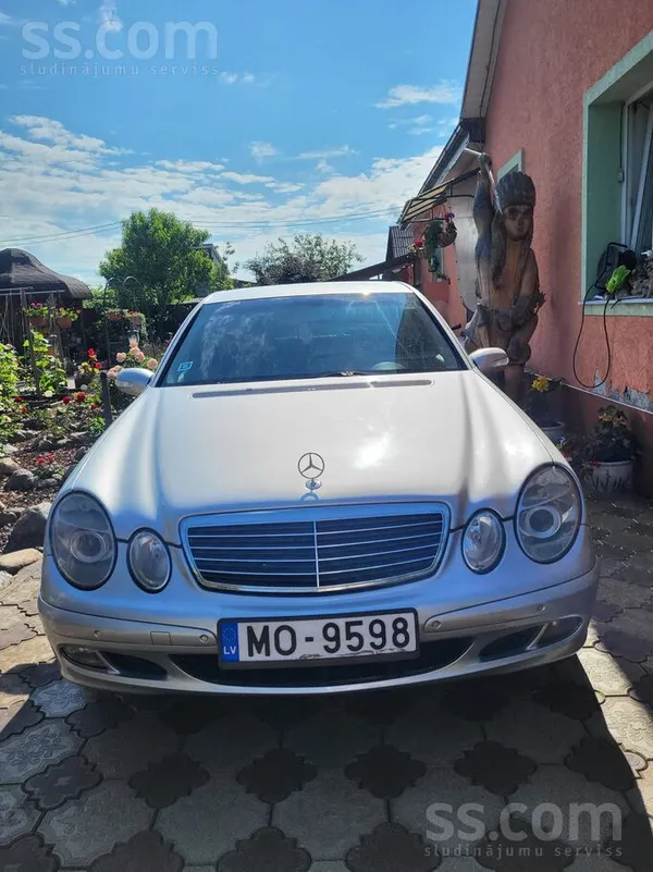 Mercedes Продам Mercedes E220 110 kW в хорошем состояние. М