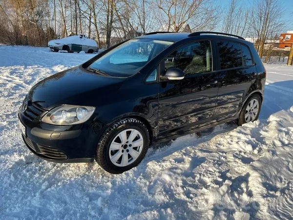 Volkswagen Golf Plus 2009 gada ar 2.0 comonrail uzticamo moto