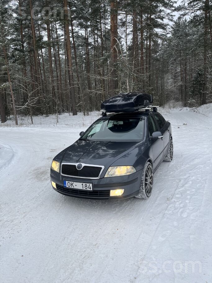 Skoda Pārdod skoda oktavia 1.9tdi, ir rūsa un darbības t
