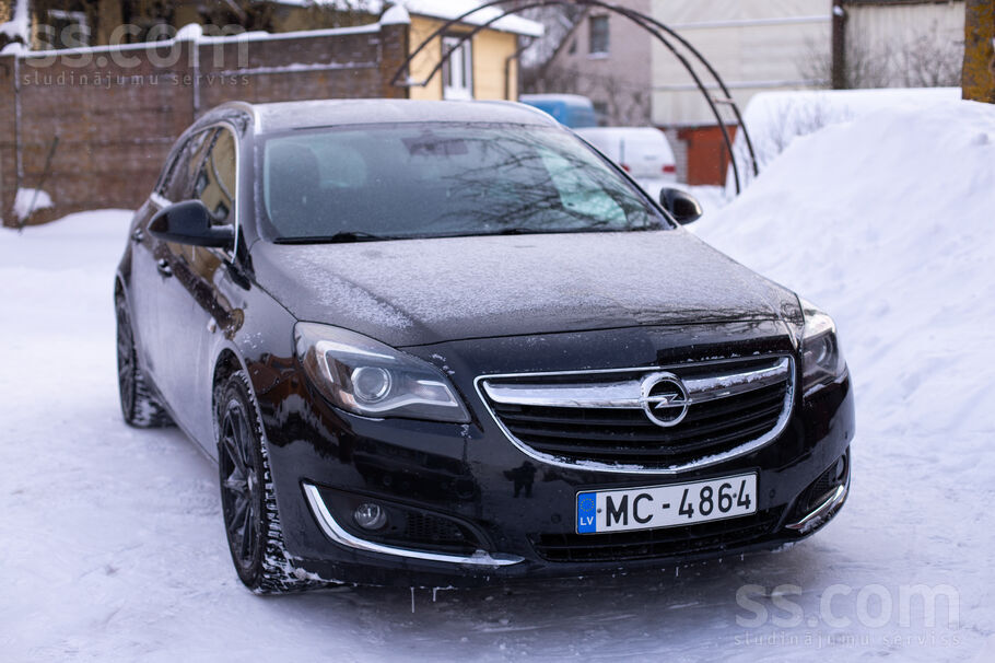 Opel Продаю Insignia Sports Tourer SW, в хорошем состоя