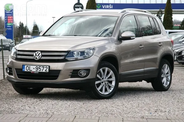Volkswagen No Nīderlandes VW Tiguan Sportline 1.4 benzīns 160