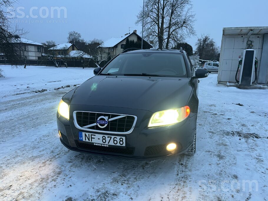 Volvo Volvo V70 Spēka, darba zirgs. 