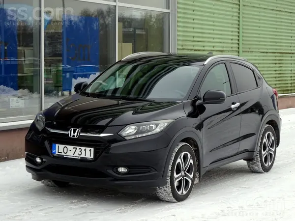 Honda Executive 1.5benz Autom Led/xenon Pus-Āda Navi Kam