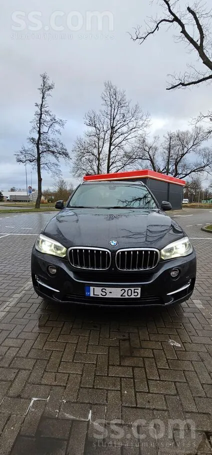 BMW Pārdodu BMW X5 F15 3.0D 190kW. Auto normālā stāvok