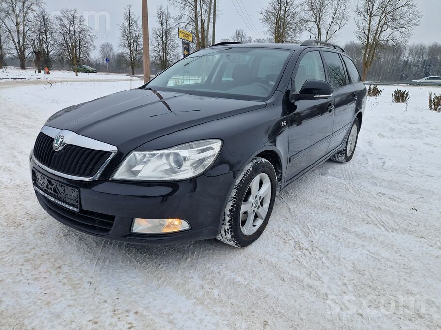 Škoda Octavia Kombi Family, 1.4i 90kw, Automāts, Tikko no Vācijas , var pārb
