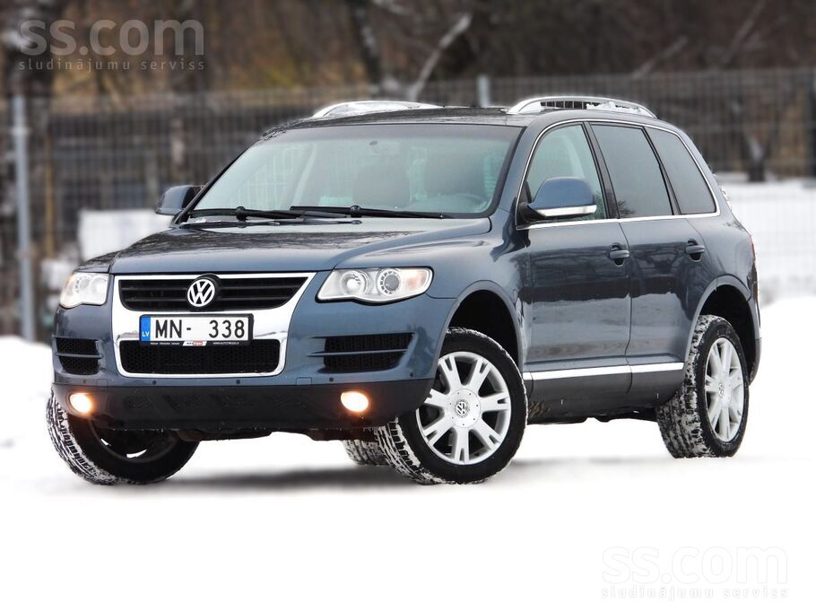 Volkswagen VW Touareg 3.0 l dīzelis ar automātisko transmisij