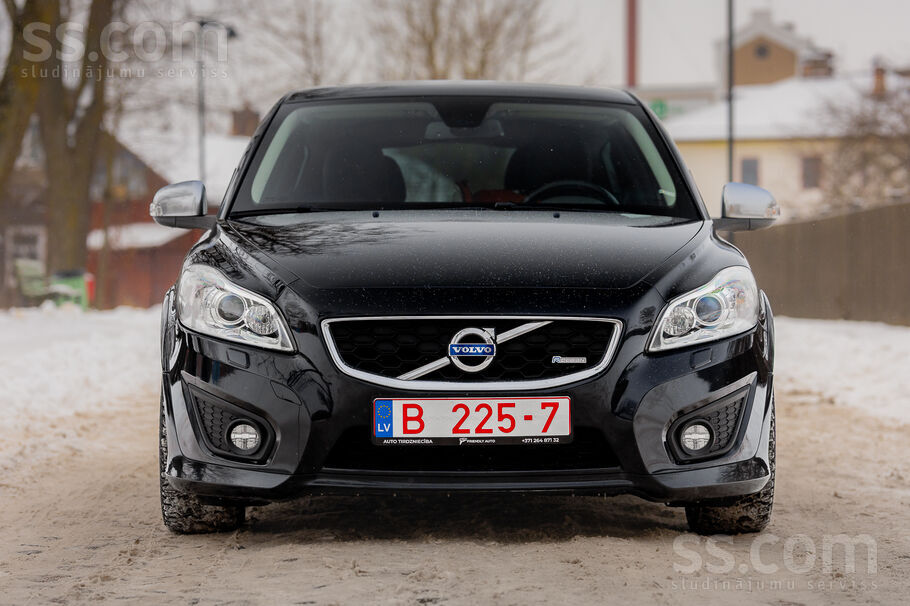 Volvo Volvo C30 R-Design Facelift modelis 1.6D 84kw 6 āt