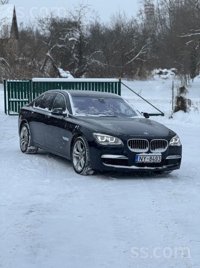Pārdodu BMW 750d xDrive (F01 Lci) – 2013. gads

Jaudīgs, elegants un rūpīg