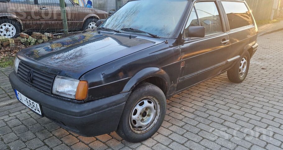 Pārdod šobrīd neejošu 1991. gada VW Polo II (86C) 1.4D, tādu, kāds tas ir.