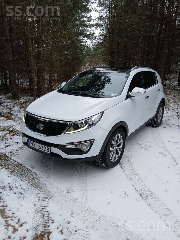 Pārdodas kia sportage 2015 gada ar 1.7 crdi 85kw. No itālijas. Ekonomisks un