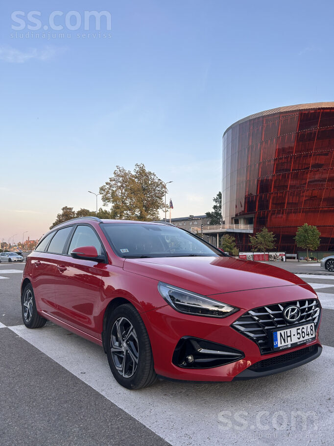 Pārdodu automašīnu Hyundai i30 wagon 23.09.2022, benzīns 88kw, Mild-hybrid 4