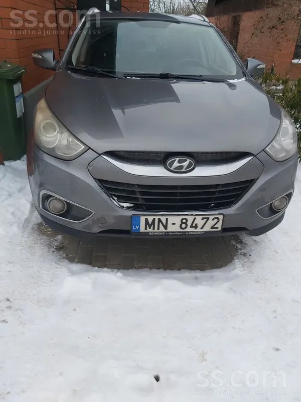 Hyundai Automašīna ir ļoti labā stāvoklī. Tā atrodas Latvi