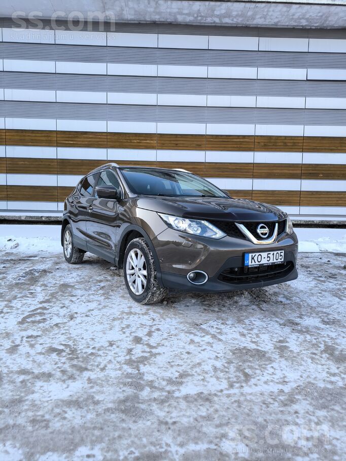 Nissan Pārdodas Nissan Qashqai Tekna 1.6d automāts 96kw 2