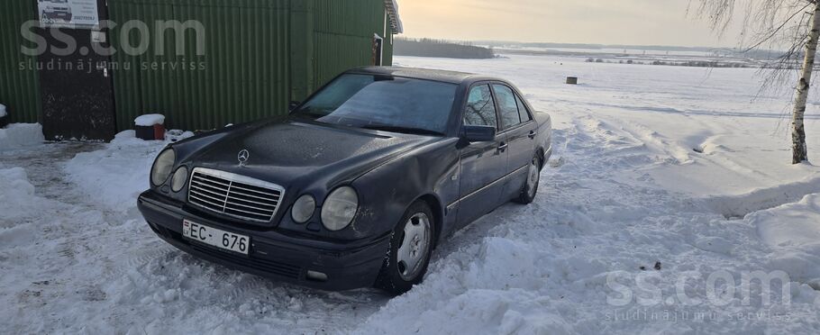 Mercedes Viss strāda kā vajag. Bišk jāpametina lai jaunu sk