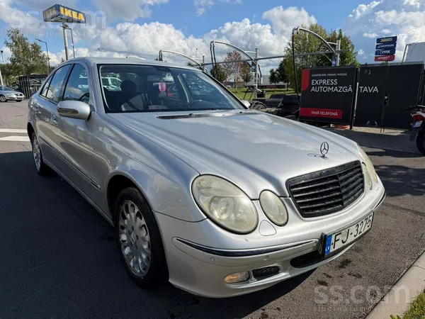 Mercedes MB E220Cdi 2.2d 110kW Elegance / Originalais Noskr