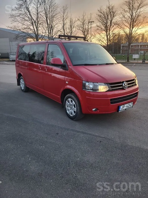 Volkswagen Pārdodu VW Caravelle. 2.0 dīzelis, 75 kw. 8 sēdvie