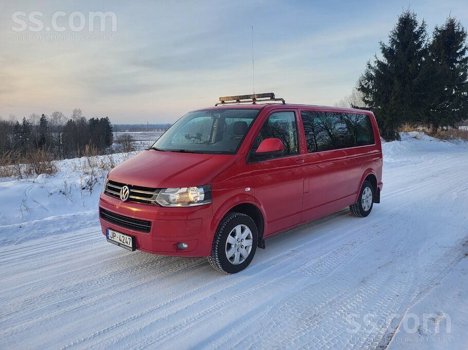 Pārdodu VW Caravelle. 2.0 dīzelis, 75 kw. 8 sēdvietas, garā bāze. Auto ir la