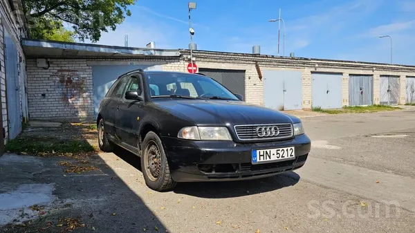 Audi Продаю Audi A4 Avant. Техосмотр до апреля следующе
