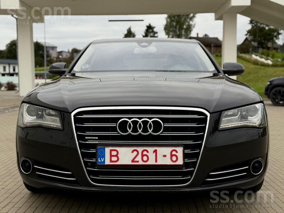 Audi A8 quattro. Pilnā komplektācijā. 4, 2D 258kw, 8-pārnesumu Automāts. 

A
