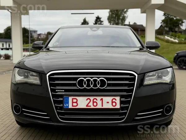 Audi Audi A8 quattro. Pilnā komplektācijā. 4, 2D 258kw,