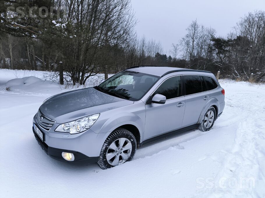 Uzticams ģimenes sedans ar paaugstinātu caurgājamību.
Automašīna labā tehn