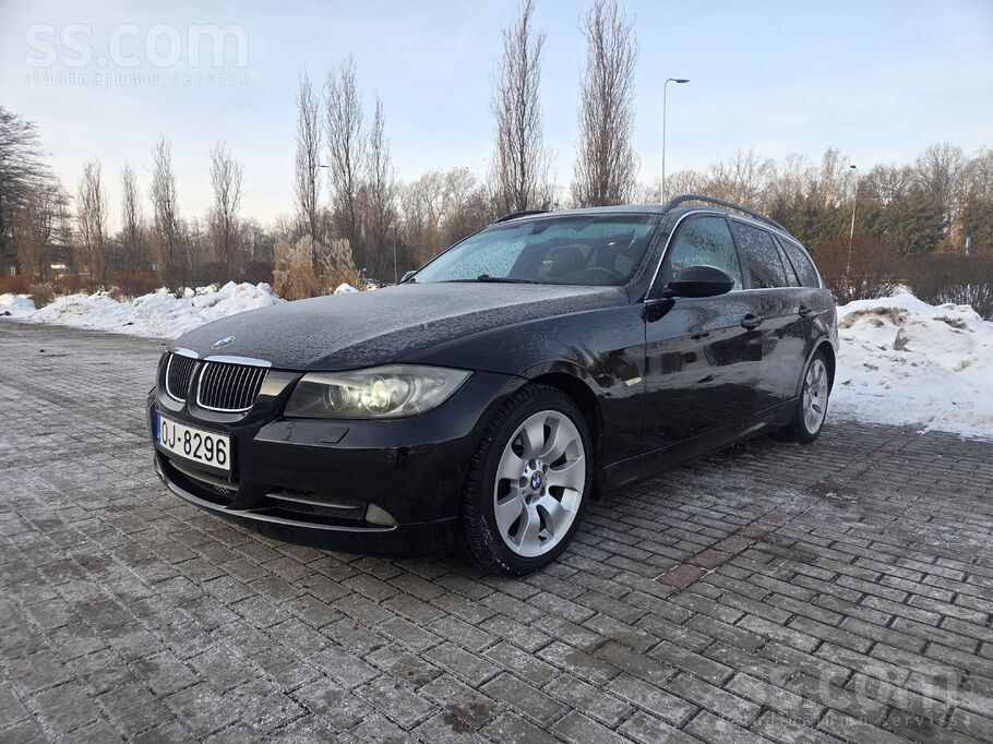 BMW 3900€