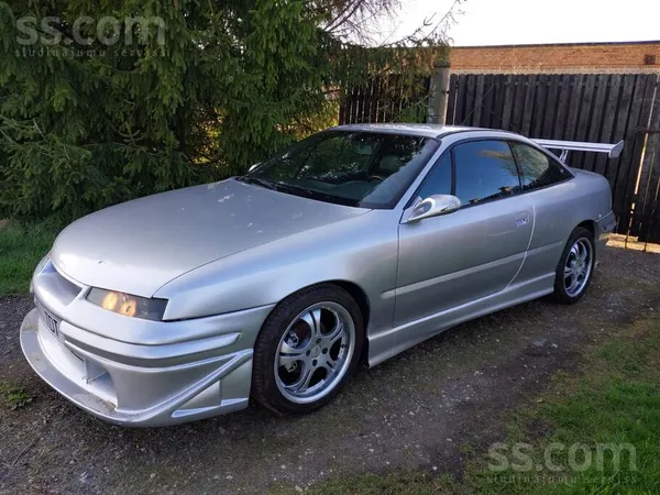 Opel Tiek pārdots Opel Calibra. 