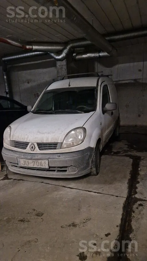 Renault Auto tehniski darba kārtība, rūc un brauc. Ir ziem