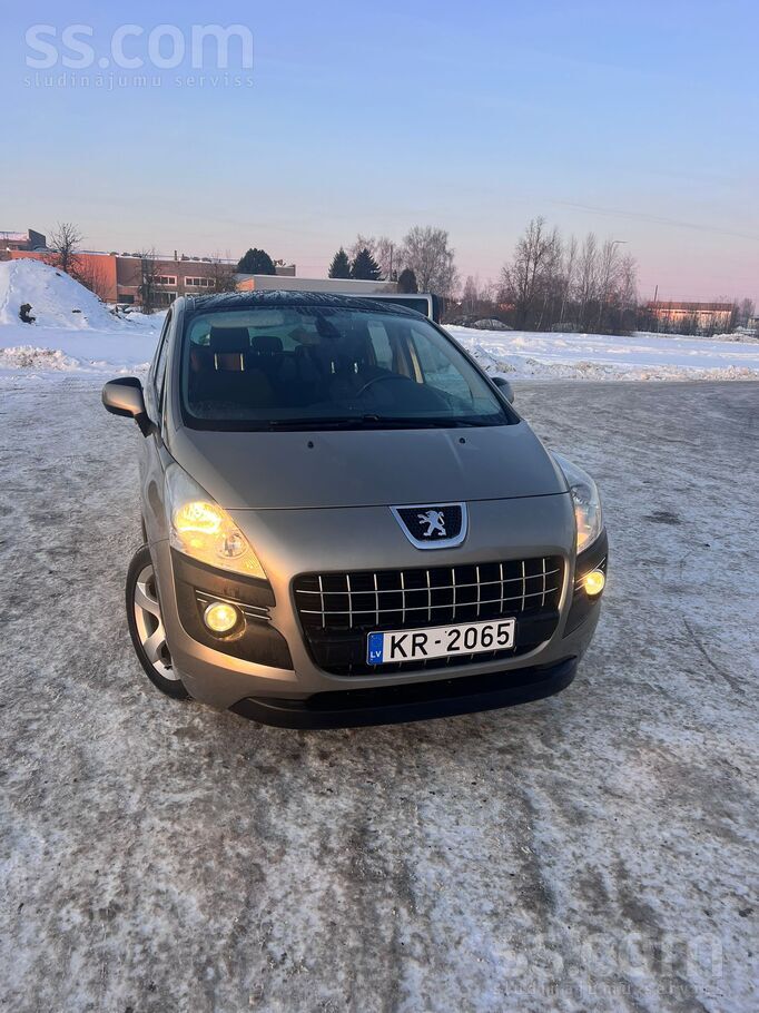 Peugeot Pārdodu Peugeot 3008 ar ekonomisko un uzticamo 1.6
