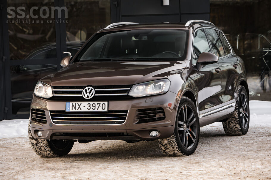 Volkswagen Padodu vw Touareg ar 3.0 dīzeļmotoru un automātisk