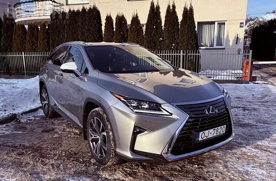 Pārdod Lexus RX 450H. 2017. gada. 3.5l Hibrīds (benzīns/elektro), 193 Kw (26