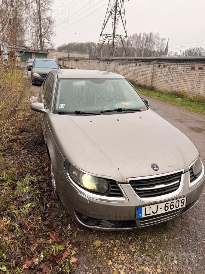 Saab Автомобиль в рабочем состоянии, заводится, простоя