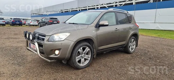 Toyota Toyota Rav 4 2.2 dīzelis 110 Kw jeb 150Hp. 2010 ga