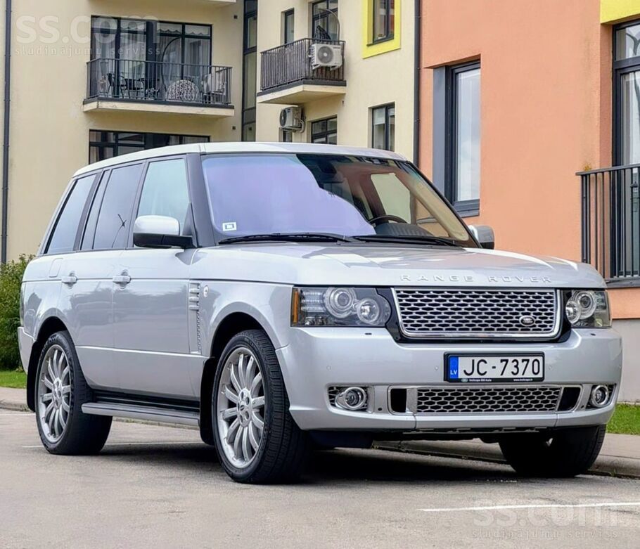 Land Rover Range Rover L322, tautā saukta par "Mama", ar BMW atmosfērisko V8