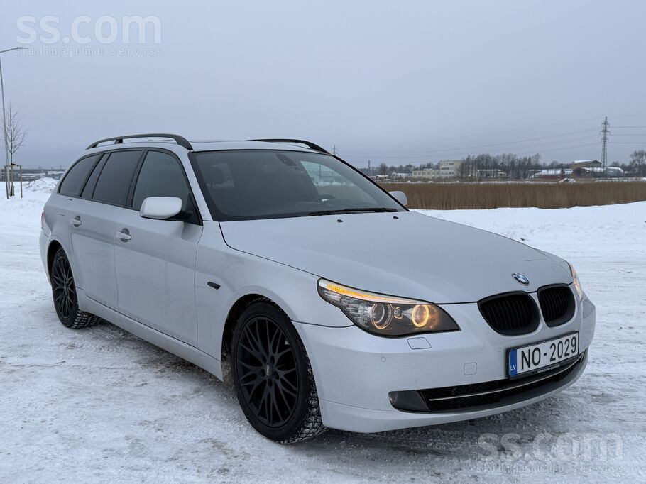 2009 BMW 520d, 130kw, Manuāls - Edition Pakotne
Auto ir ļoti labā tehnisk