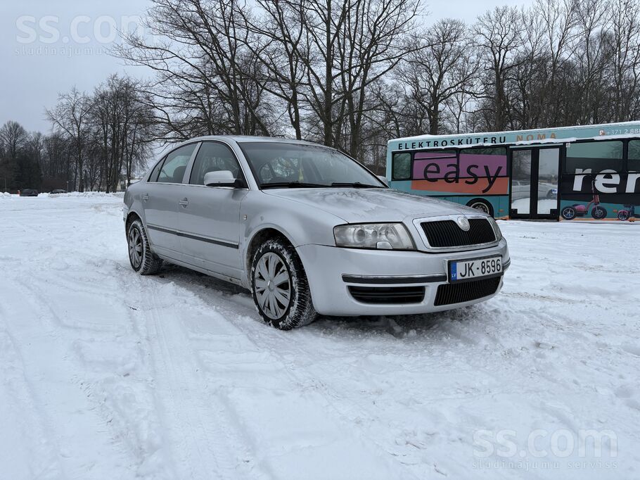 Skoda Pārdod teicamā tehniskā stavoklī Škoda Superb, Aut