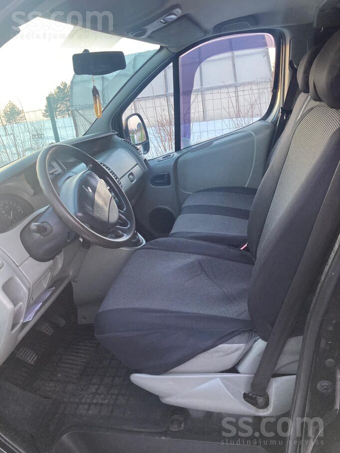Renault Pārdodu auto, teicamā tehniskā stāvoklī. 