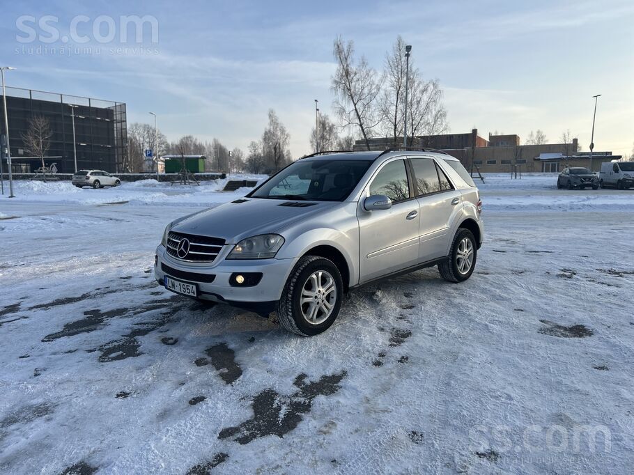 Mercedes Pārdodu Mercedes-Benz ML 320cdi (W164) 