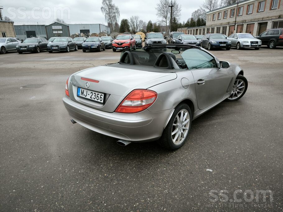Pārdod Mercedes-Benz Slk 280 (R171)

 Izlaiduma gads: 2006
 Dzinējs: 3.0
