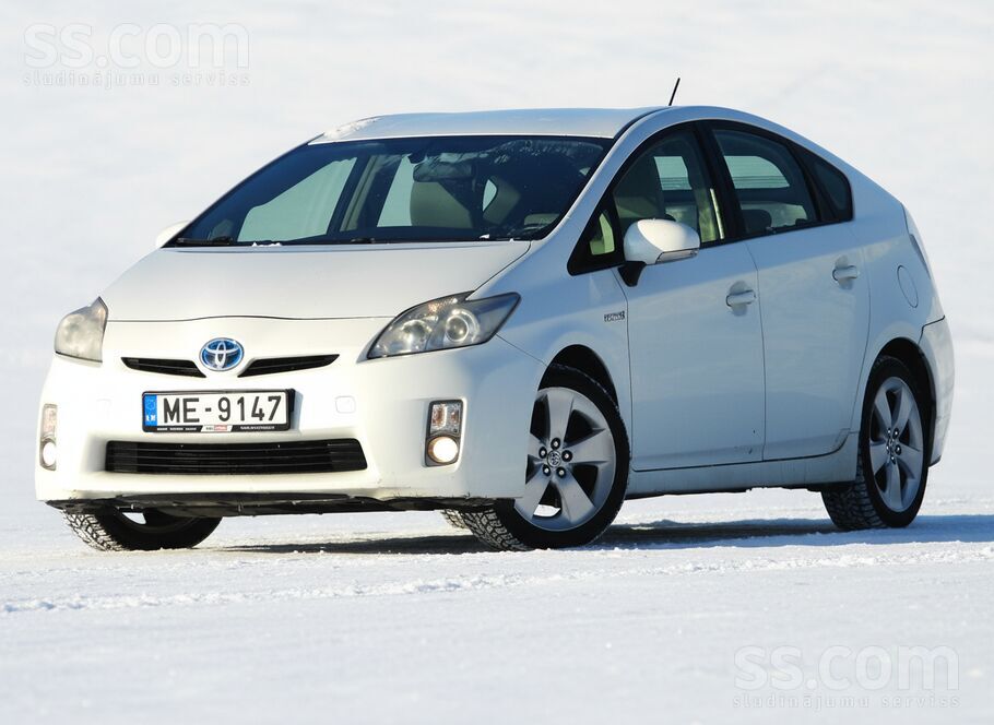 Toyota Toyota Prius 1.8 Hybrid ar automātisko pārnesumkār