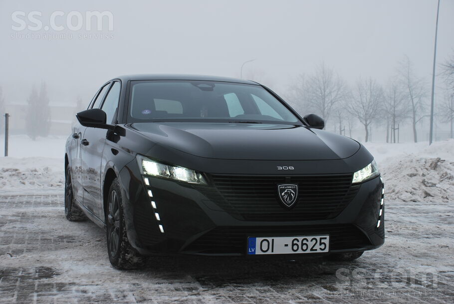 Pārdod Peugeot 308 1.2T benzīna dzinējs 96kw/130 z/s, Superīgs automašīnas s