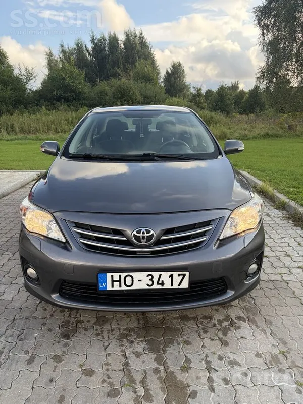 Toyota Pardodu Toyota Corolla 1, 6 benzīns. Ideāls auto a