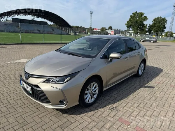 Toyota Auto ideālā tehniskā un vizuālā stāvoklī. Ziemas r