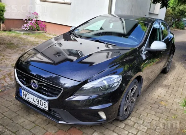 Volvo V40 - 1
