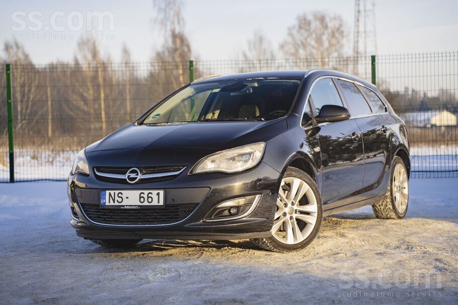 Opel Opel Astra Sports Tourer, 2014. gada. 1.6l dīzelis
