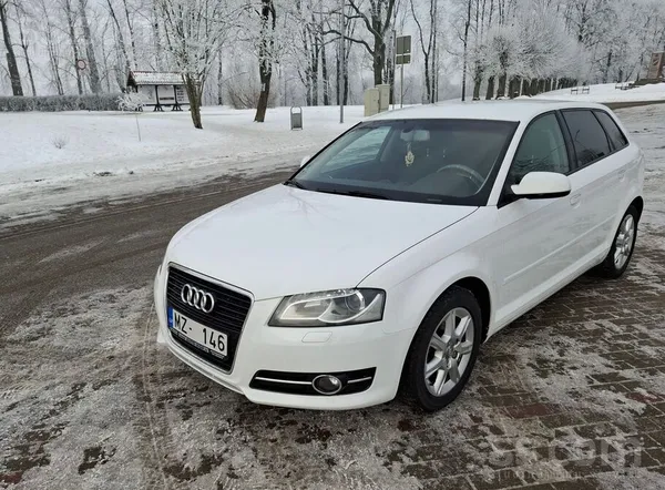 Audi Pārdodu Audi A3 (2012) ar 1.6 Tdi dzinēju un manuā