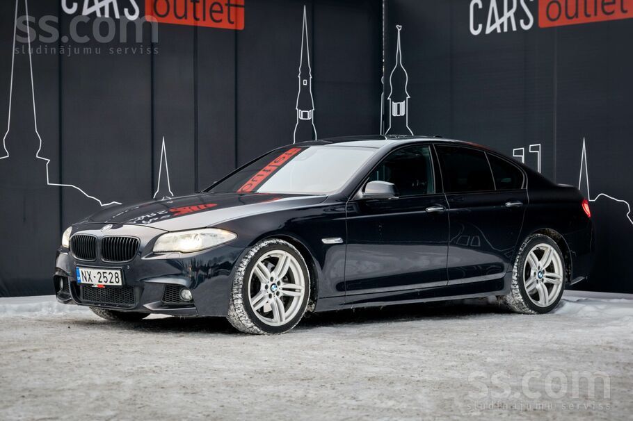 BMW BMW 530D ar 3.0 litru dīzeļdzinēju un automātisko 