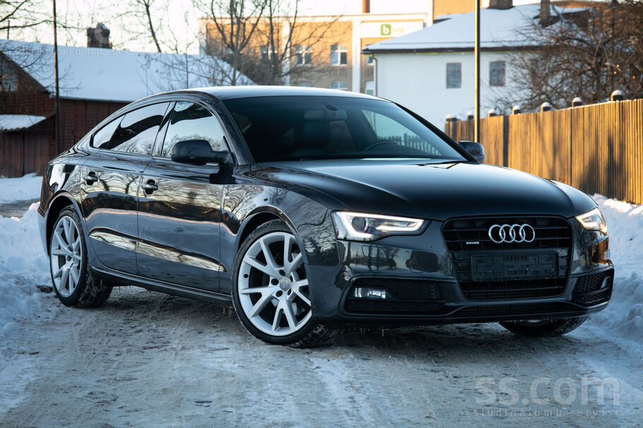Audi Audi A5 3.0 Tdi quattro S-Line, 180 kW, Facelifts.