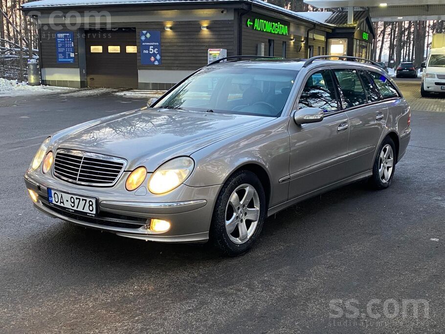 Mercedes Benz E240 avantgarde, 2.6 benzīns, Manuālā ātrumkārba, bagātīgā kom