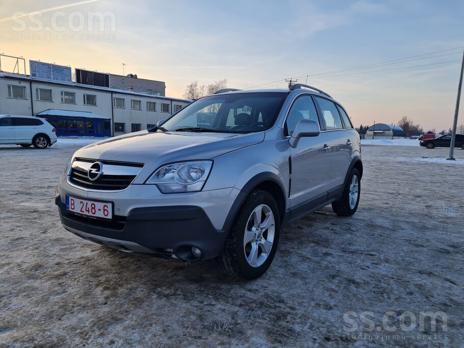 Opel Tikko no Francijas Opel Antara, 4 4 pilnpiedziņa,